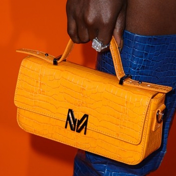 MARCELL VON BERLIN MAXI CROSSBODY BAG ORANGE CROC CROC EMBOSSED GLOSSY LEATHER - Picture 1 of 11